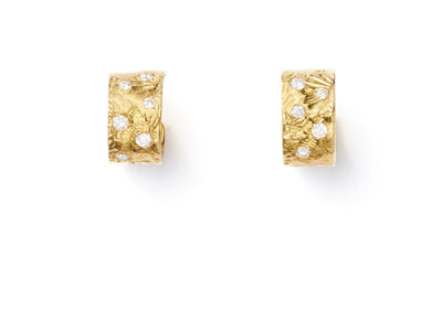 Huggie Cuff Earrings in 18kt Yellow Gold with Diamonds