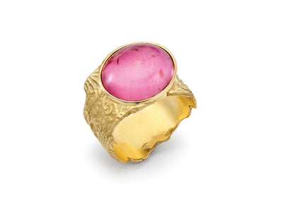 Oval Cabochon Pink Tourmaline set in 18kt Gold "Georgette" Band