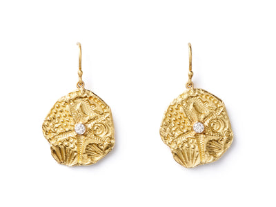 “Star and Sea” Dangle Earrings set with Diamonds in 18kt Gold