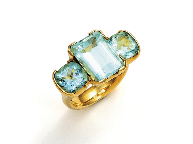 Aquamarine Three Stone Ring Set in 18kt Gold