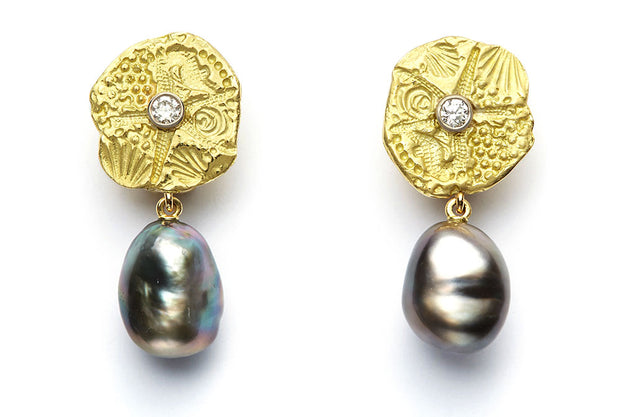 18kt Gold Starfish Disc and Diamond Earrings with Tahitian Baroque Pearls