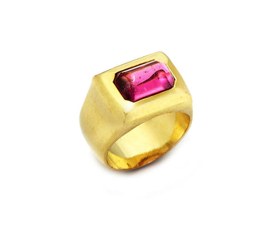 Pink Tourmaline set in 18kt Gold Greek Signet Ring