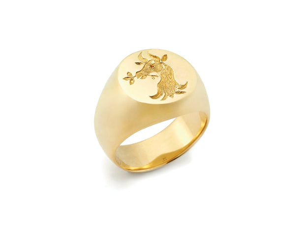 The Swan Signet Ring in 18kt Gold