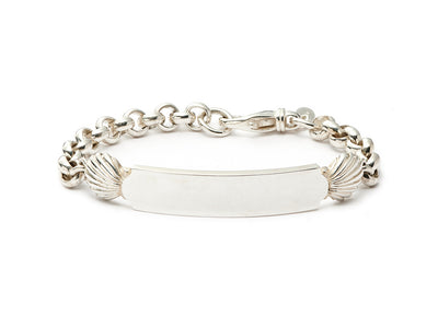 Quarterboard Bracelet™ with Scallop Shells in Sterling Silver