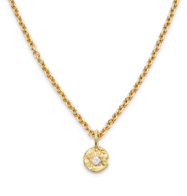 The “Seaquin” Collection Charm with Diamond in 18kt Gold